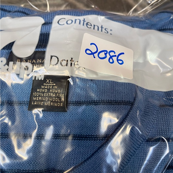 BANANA REPUBLIC Merino Wool Sweater Blue/Navy Stripe V-Neck Preppy Classic XL - Picture 6 of 6